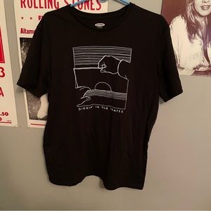 Vinyl graphic tee